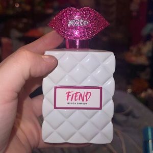 jessica simpson fiend perfume